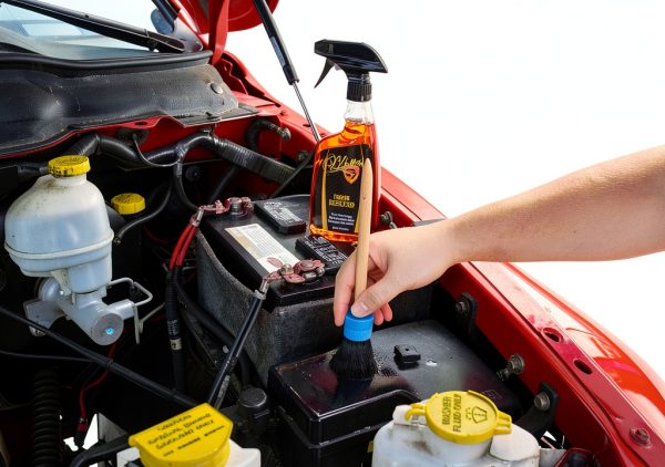 McKee's 37 Engine Degreaser Non Acid 22oz-3